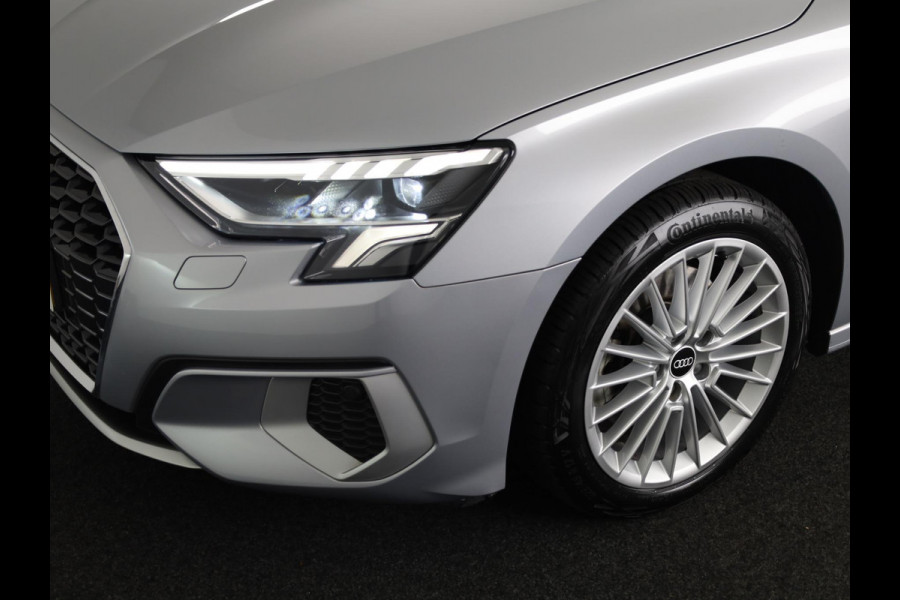 Audi A3 Sportback 30 TFSI Business edition 110pk S-tronic | Navigatie | Parkeersensoren | Led koplampen | Lichtmetalen velgen Audi A3 Sportback 30 TFSI Business edition 110pk S-tronic | Navigatie | Parkeersensoren | Led koplampen | Lichtmetalen velgen