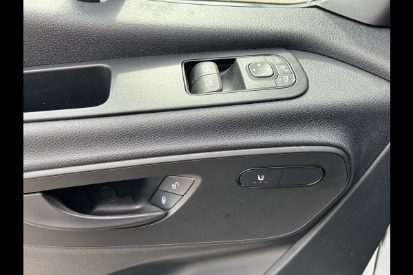 Mercedes-Benz Sprinter 317 CDI L3 H2 PRO Facelift/ MBUX / Camera / Parkeersensoren / Cruise control / Airco / 270 Graden achterdeuren Mercedes-Benz Sprinter 317 CDI L3 H2 PRO Facelift/ MBUX / Camera / Parkeersensoren / Cruise control / Airco / 270 Graden achterdeuren