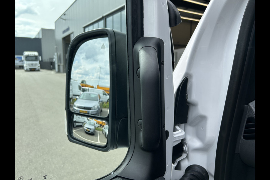 Mercedes-Benz Sprinter 317 CDI L3 H2 PRO Facelift/ MBUX / Camera / Parkeersensoren / Cruise control / Airco / 270 Graden achterdeuren Mercedes-Benz Sprinter 317 CDI L3 H2 PRO Facelift/ MBUX / Camera / Parkeersensoren / Cruise control / Airco / 270 Graden achterdeuren