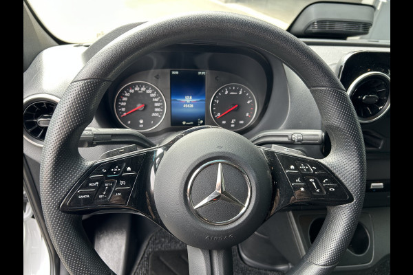 Mercedes-Benz Sprinter 317 CDI L3 H2 PRO Facelift/ MBUX / Camera / Parkeersensoren / Cruise control / Airco / 270 Graden achterdeuren Mercedes-Benz Sprinter 317 CDI L3 H2 PRO Facelift/ MBUX / Camera / Parkeersensoren / Cruise control / Airco / 270 Graden achterdeuren