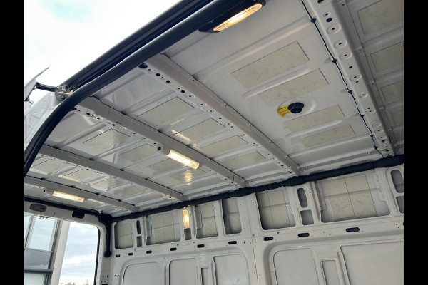 Mercedes-Benz Sprinter 317 CDI L2 H2 2800KG Trekhaak / MBUX / Camera / Navigatie / Stand kachel / Airco / 270 Graden achterdeuren