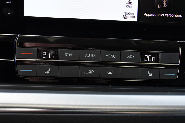 Volkswagen Touareg 3.0 TDI V6 Grijs Kenteken Bpm Vrij Adaptieve Cruise, Camera, Carplay, LED, 3500kg Trekhaak, Stoelverwarming, Automaat, Multimedia, 232pk, BOM VOL