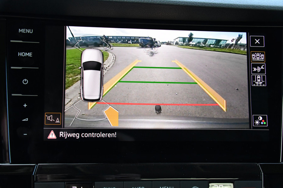 Volkswagen Touareg 3.0 TDI V6 Grijs Kenteken Bpm Vrij Adaptieve Cruise, Camera, Carplay, LED, 3500kg Trekhaak, Stoelverwarming, Automaat, Multimedia, 232pk, BOM VOL