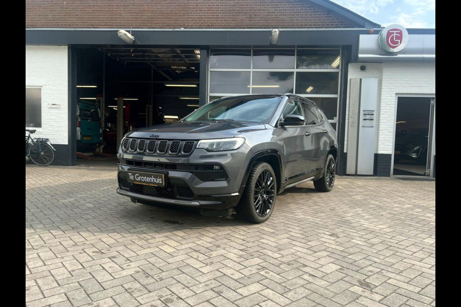 Jeep Compass S Summit 1.5T e-Hybrid Jeep Compass S Summit 1.5T e-Hybrid