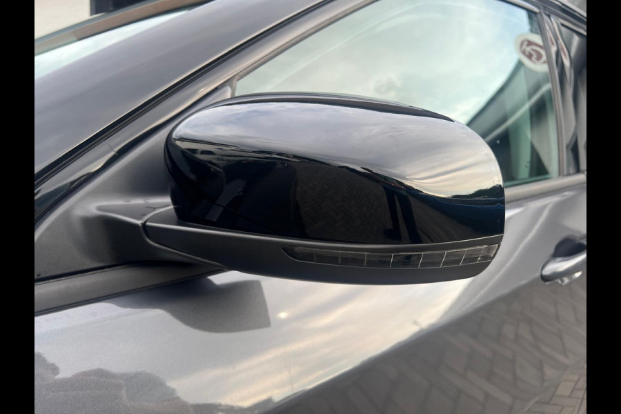 Jeep Compass S Summit 1.5T e-Hybrid Jeep Compass S Summit 1.5T e-Hybrid