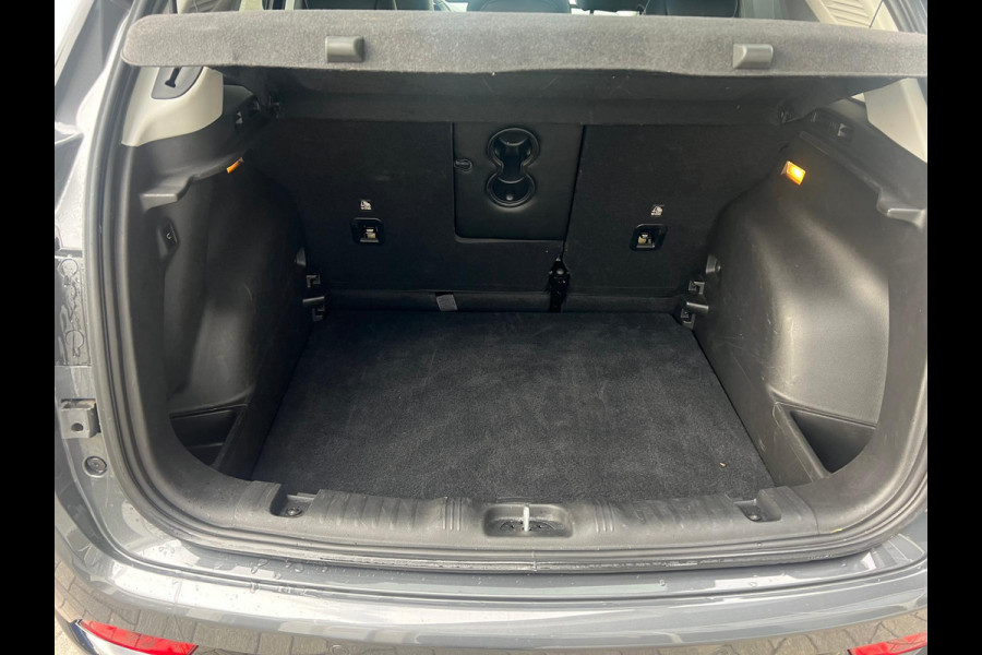 Jeep Compass S Summit 1.5T e-Hybrid Jeep Compass S Summit 1.5T e-Hybrid