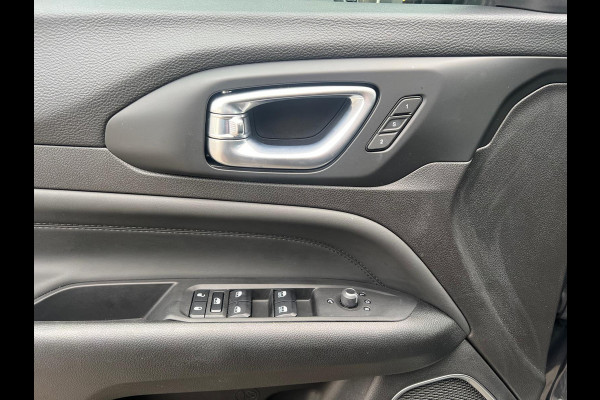 Jeep Compass S Summit 1.5T e-Hybrid Jeep Compass S Summit 1.5T e-Hybrid