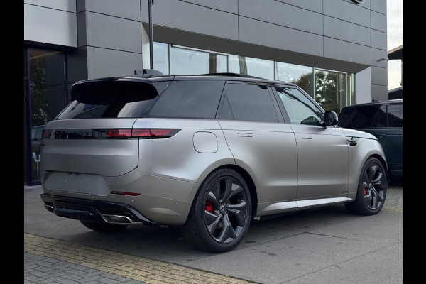 Land Rover Range Rover Sport P550e Autobiography PHEV | SV Lak | Carbon | Trekhaak Land Rover Range Rover Sport P550e Autobiography PHEV | SV Lak | Carbon | Trekhaak