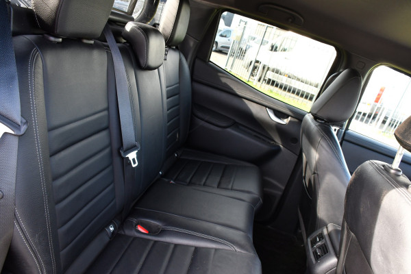 Mercedes-Benz X-Klasse 250 d 4-MATIC DC Power 360 Camera, Cruise, 4x4, Stoelverwarming, Leder, Automaat, 190pk, Keyless, Multimedia, Uniek! Mercedes-Benz X-Klasse 250 d 4-MATIC DC Power 360 Camera, Cruise, 4x4, Stoelverwarming, Leder, Automaat, 190pk, Keyless, Multimedia, Uniek!