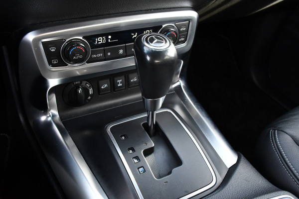 Mercedes-Benz X-Klasse 250 d 4-MATIC DC Power 360 Camera, Cruise, 4x4, Stoelverwarming, Leder, Automaat, 190pk, Keyless, Multimedia, Uniek! Mercedes-Benz X-Klasse 250 d 4-MATIC DC Power 360 Camera, Cruise, 4x4, Stoelverwarming, Leder, Automaat, 190pk, Keyless, Multimedia, Uniek!