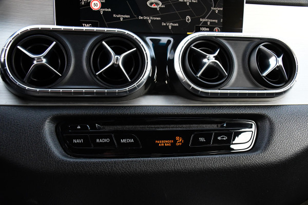 Mercedes-Benz X-Klasse 250 d 4-MATIC DC Power 360 Camera, Cruise, 4x4, Stoelverwarming, Leder, Automaat, 190pk, Keyless, Multimedia, Uniek! Mercedes-Benz X-Klasse 250 d 4-MATIC DC Power 360 Camera, Cruise, 4x4, Stoelverwarming, Leder, Automaat, 190pk, Keyless, Multimedia, Uniek!