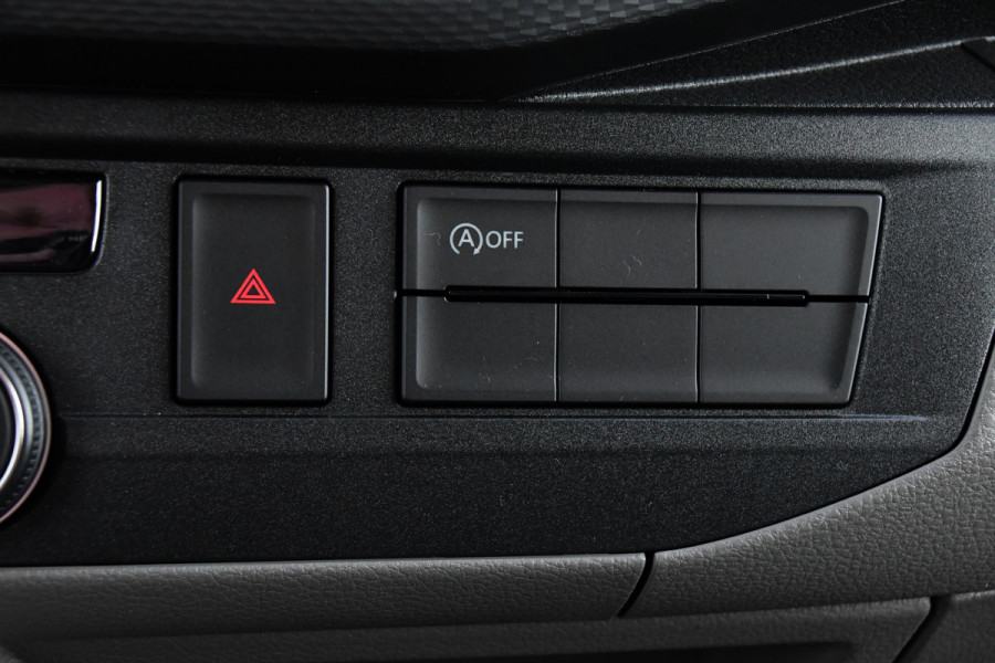 Volkswagen Transporter 2.0 TDI L2H1 PB Edition Camera, Cruise, Carplay, Leder, 150pk, Automaat, Multimedia, laadruimte pakket, Uniek! Volkswagen Transporter 2.0 TDI L2H1 PB Edition Camera, Cruise, Carplay, Leder, 150pk, Automaat, Multimedia, laadruimte pakket, Uniek!