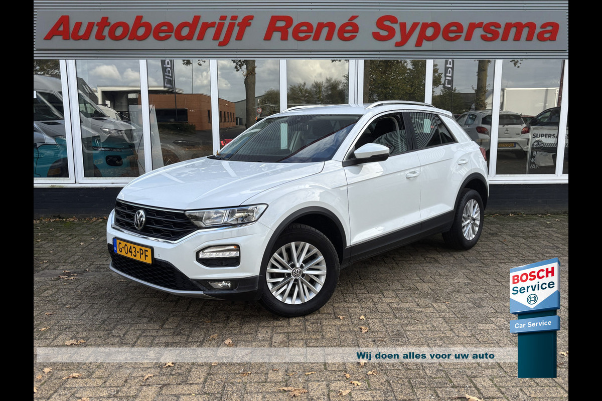 Volkswagen T-Roc 1.5 TSI Style Business | Automaat | Trekhaak | Virtual Cockpit | Topstaat! Volkswagen T-Roc 1.5 TSI Style Business | Automaat | Trekhaak | Virtual Cockpit | Topstaat!