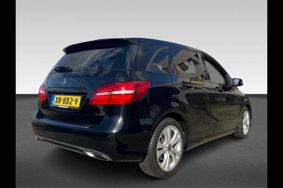 Mercedes-Benz B-Klasse 200 Prestige | automaat | 156PK | navigatie | stoelverwarming | LED | trekhaak (afneembaar) Mercedes-Benz B-Klasse 200 Prestige | automaat | 156PK | navigatie | stoelverwarming | LED | trekhaak (afneembaar)