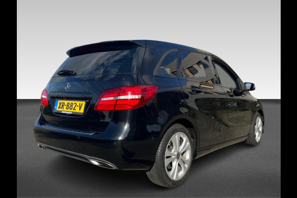 Mercedes-Benz B-Klasse 200 Prestige | automaat | 156PK | navigatie | stoelverwarming | LED | trekhaak (afneembaar) Mercedes-Benz B-Klasse 200 Prestige | automaat | 156PK | navigatie | stoelverwarming | LED | trekhaak (afneembaar)