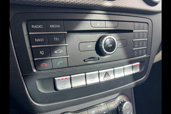 Mercedes-Benz B-Klasse 200 Prestige | automaat | 156PK | navigatie | stoelverwarming | LED | trekhaak (afneembaar) Mercedes-Benz B-Klasse 200 Prestige | automaat | 156PK | navigatie | stoelverwarming | LED | trekhaak (afneembaar)