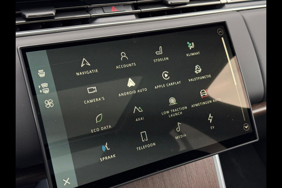 Land Rover Range Rover P460e SE PHEV | 4 Wheel Steering | Soft Close | 22'' Land Rover Range Rover P460e SE PHEV | 4 Wheel Steering | Soft Close | 22''