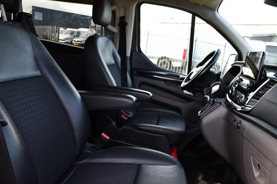 Ford Transit Custom 2.0 TDCI L1H1 Sport DC Camera, Cruise, Carplay, 170pk, Automaat, Leder, Trekhaak, Stoelverwarming, NAVI, Uniek! Ford Transit Custom 2.0 TDCI L1H1 Sport DC Camera, Cruise, Carplay, 170pk, Automaat, Leder, Trekhaak, Stoelverwarming, NAVI, Uniek!