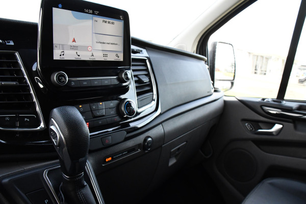 Ford Transit Custom 2.0 TDCI L1H1 Sport DC Camera, Cruise, Carplay, 170pk, Automaat, Leder, Trekhaak, Stoelverwarming, NAVI, Uniek! Ford Transit Custom 2.0 TDCI L1H1 Sport DC Camera, Cruise, Carplay, 170pk, Automaat, Leder, Trekhaak, Stoelverwarming, NAVI, Uniek!