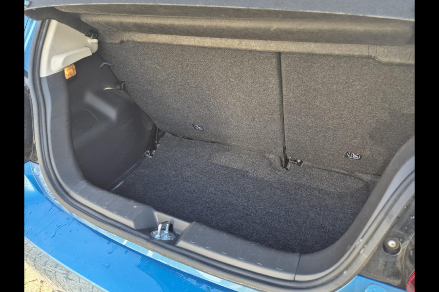 Mitsubishi Space Star 1.2 Cool+ Mitsubishi Space Star 1.2 Cool+