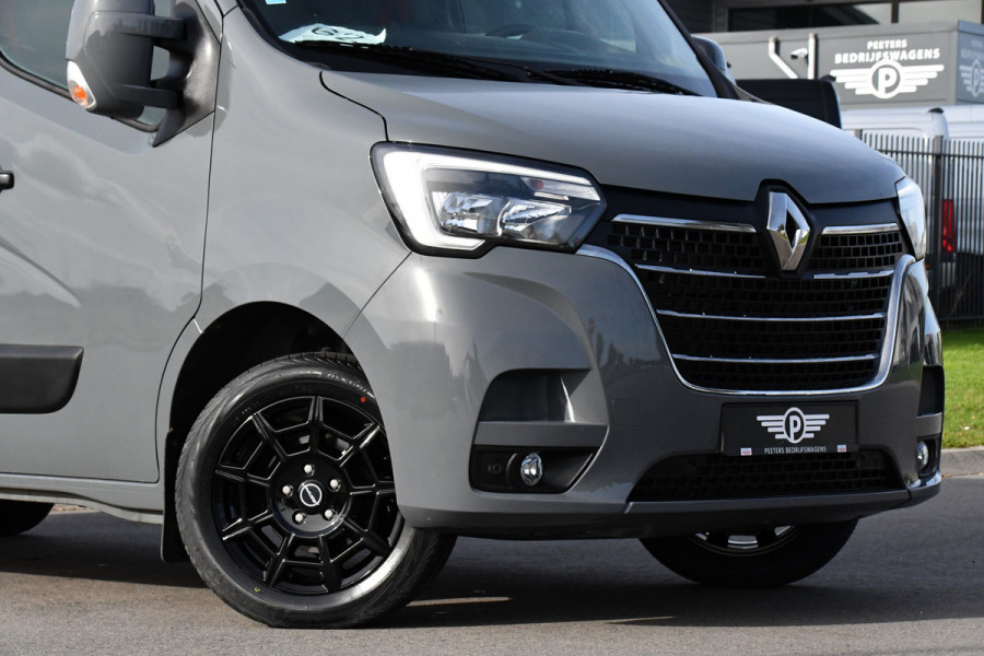 Renault Master T35 2.3 dCi 150 L2H2 PB Edition Camera, Cruise, Carplay, Clima, 150pk, Trekhaak, Multimedia, NAVI, Uniek! Renault Master T35 2.3 dCi 150 L2H2 PB Edition Camera, Cruise, Carplay, Clima, 150pk, Trekhaak, Multimedia, NAVI, Uniek!