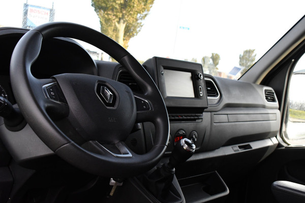 Renault Master T35 2.3 dCi 150 L2H2 PB Edition Camera, Cruise, Carplay, Clima, 150pk, Trekhaak, Multimedia, NAVI, Uniek! Renault Master T35 2.3 dCi 150 L2H2 PB Edition Camera, Cruise, Carplay, Clima, 150pk, Trekhaak, Multimedia, NAVI, Uniek!
