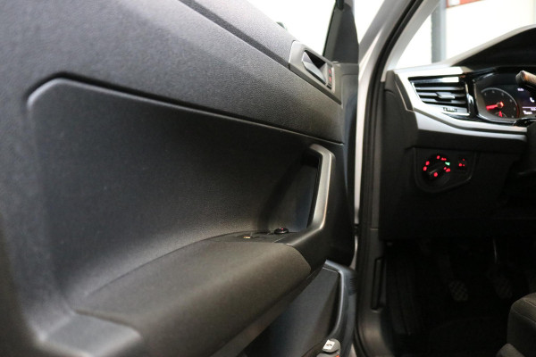 Volkswagen Polo 1.0 TSI Comfortline | CARPLAY | DEALER OH | EERSTE EIG. | NAP | NL AUTO |