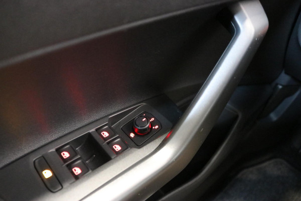 Volkswagen Polo 1.0 TSI Comfortline | CARPLAY | DEALER OH | EERSTE EIG. | NAP | NL AUTO |