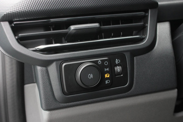 Ford E-Transit Cust. 340 L2H1 Limited 65 kWh 218PK / JB-EDIITON / CAMERA / 328KM RANGE / APPLE CARPLAY /DRIVERS-PACK /FULL OPTIONS Ford E-Transit Cust. 340 L2H1 Limited 65 kWh 218PK / JB-EDIITON / CAMERA / 328KM RANGE / APPLE CARPLAY /DRIVERS-PACK /FULL OPTIONS