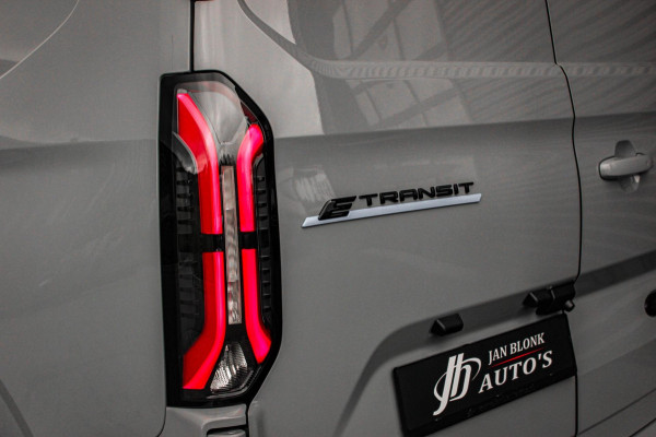 Ford E-Transit Cust. 340 L2H1 Limited 65 kWh 218PK / JB-EDIITON / CAMERA / 328KM RANGE / APPLE CARPLAY /DRIVERS-PACK /FULL OPTIONS Ford E-Transit Cust. 340 L2H1 Limited 65 kWh 218PK / JB-EDIITON / CAMERA / 328KM RANGE / APPLE CARPLAY /DRIVERS-PACK /FULL OPTIONS