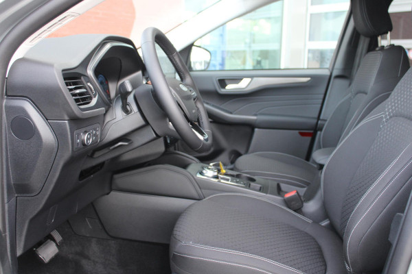 Ford Kuga 2.5 PHEV Titanium 243pk |  Driver Assistance Pack | Winterpack | Wegklapbare Trekhaak | All Weatherbanden | Reserveband Ford Kuga 2.5 PHEV Titanium 243pk |  Driver Assistance Pack | Winterpack | Wegklapbare Trekhaak | All Weatherbanden | Reserveband