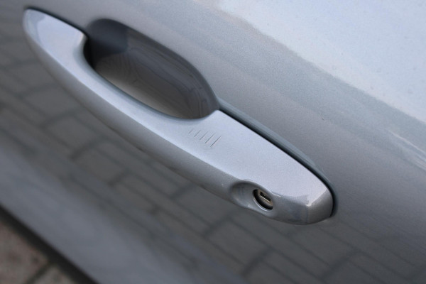 Ford Kuga 2.5 PHEV Titanium 243pk |  Driver Assistance Pack | Winterpack | Wegklapbare Trekhaak | All Weatherbanden | Reserveband Ford Kuga 2.5 PHEV Titanium 243pk |  Driver Assistance Pack | Winterpack | Wegklapbare Trekhaak | All Weatherbanden | Reserveband