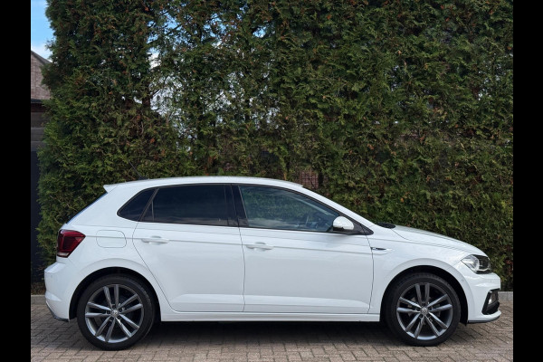 Volkswagen Polo 1.0 TSI R-line CarPlay Camera Volkswagen Polo 1.0 TSI R-line CarPlay Camera