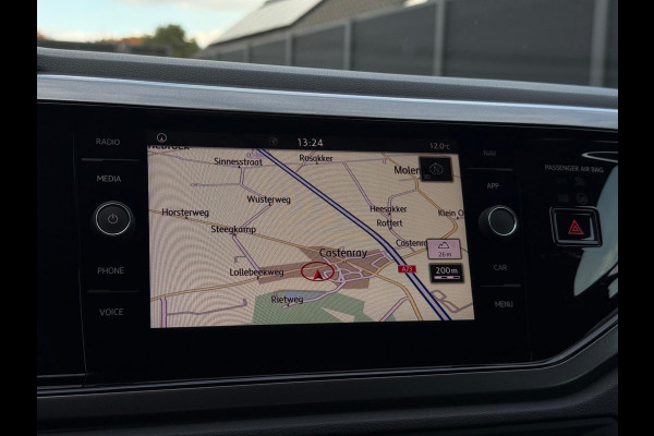 Volkswagen Polo 1.0 TSI R-line CarPlay Camera Volkswagen Polo 1.0 TSI R-line CarPlay Camera