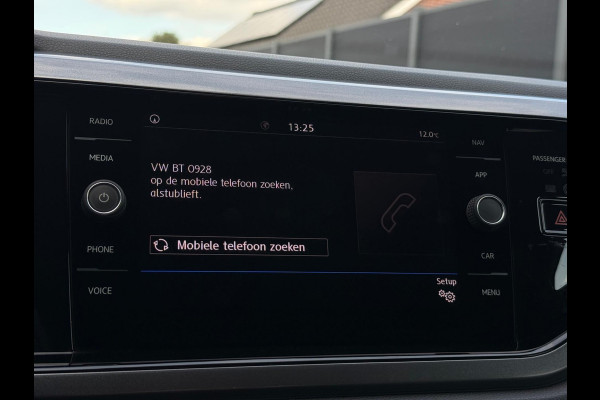 Volkswagen Polo 1.0 TSI R-line CarPlay Camera Volkswagen Polo 1.0 TSI R-line CarPlay Camera