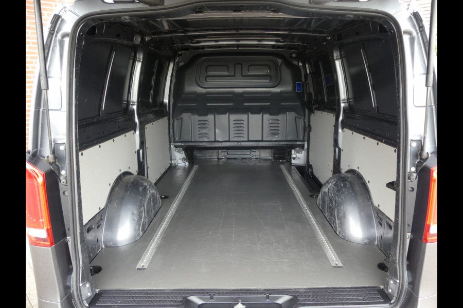 Mercedes-Benz Vito 119 CDI Lang LED/LEER/Adaptive cruise control/Standkachel Mercedes-Benz Vito 119 CDI Lang LED/LEER/Adaptive cruise control/Standkachel