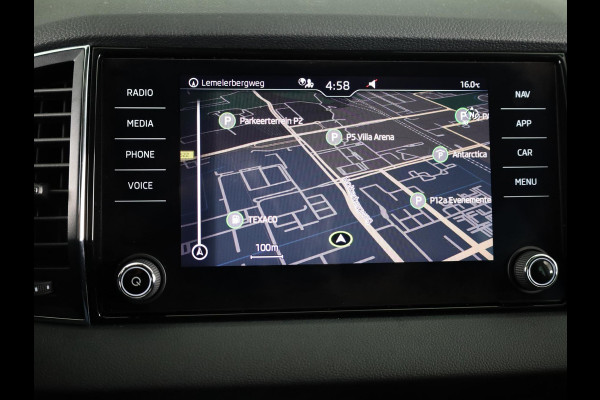 Škoda Karoq 1.5 TSI ACT Business Edition 150 pk Automaat (DSG) | Verlengde garantie | Navigatie | Parkeersensoren | Achteruitrijcamera | LED koplampen |