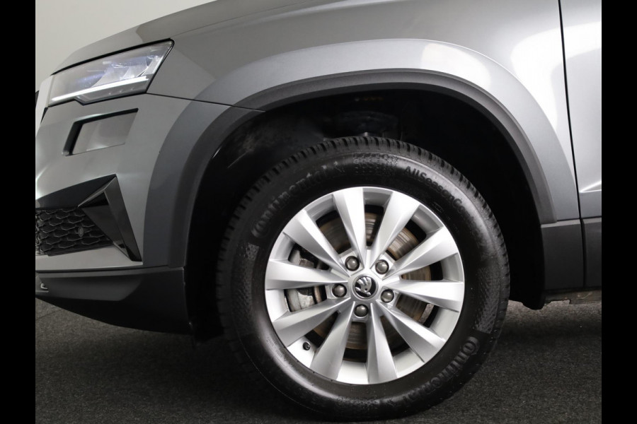 Škoda Karoq 1.5 TSI ACT Business Edition 150 pk Automaat (DSG) | Verlengde garantie | Navigatie | Parkeersensoren | Achteruitrijcamera | LED koplampen |