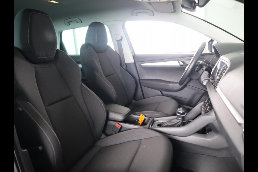 Škoda Karoq 1.5 TSI ACT Business Edition 150 pk Automaat (DSG) | Verlengde garantie | Navigatie | Parkeersensoren | Achteruitrijcamera | LED koplampen |