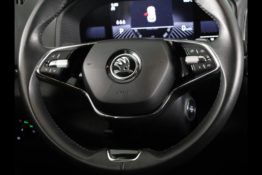 Škoda Karoq 1.5 TSI ACT Business Edition 150 pk Automaat (DSG) | Verlengde garantie | Navigatie | Parkeersensoren | Achteruitrijcamera | LED koplampen |