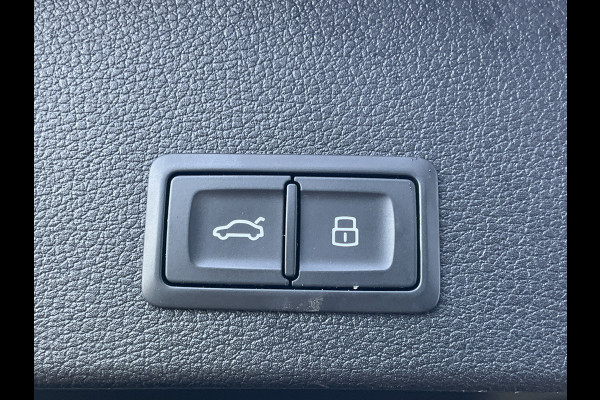 Audi Q2 35 TDi Quattro S-Edition Automaat Pano Navi Adap.Cruise PDC Led Keyless 2.0TDI! Audi Q2 35 TDi Quattro S-Edition Automaat Pano Navi Adap.Cruise PDC Led Keyless 2.0TDI!