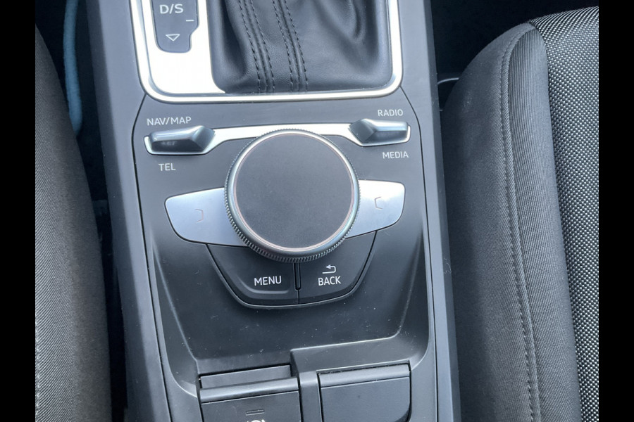 Audi Q2 35 TDi Quattro S-Edition Automaat Pano Navi Adap.Cruise PDC Led Keyless 2.0TDI! Audi Q2 35 TDi Quattro S-Edition Automaat Pano Navi Adap.Cruise PDC Led Keyless 2.0TDI!