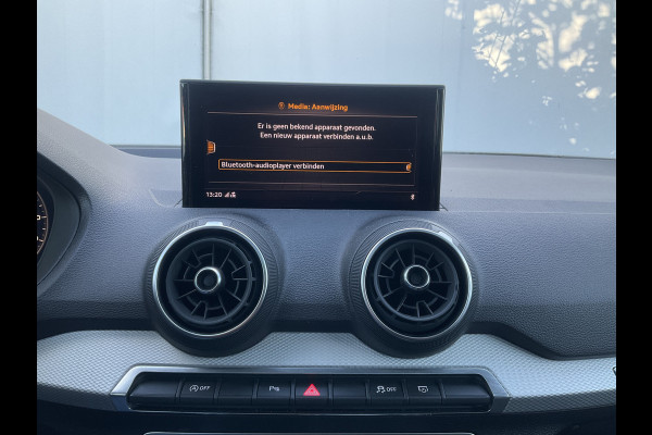 Audi Q2 35 TDi Quattro S-Edition Automaat Pano Navi Adap.Cruise PDC Led Keyless 2.0TDI! Audi Q2 35 TDi Quattro S-Edition Automaat Pano Navi Adap.Cruise PDC Led Keyless 2.0TDI!