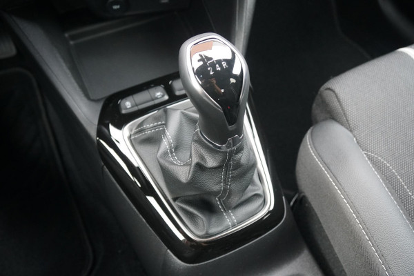 Opel Corsa 1.2 GS + KEYLESS / CAMERA / DODEHOEKDETECTIE / APPLE CARPLAY Opel Corsa 1.2 GS + KEYLESS / CAMERA / DODEHOEKDETECTIE / APPLE CARPLAY