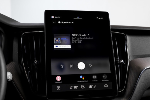 Volvo XC60 2.0 T8 Plug-in hybrid AWD Plus Black Edition - Facelift MY26 | S/K Panodak | Dig.Cockpit | Adapt.Cruise | Harman/Kardon | Stoel-+Stuurverw. | Elek. stoelen | 360 Camera | NAV+App.Connect | ECC | LM 21" | 2481