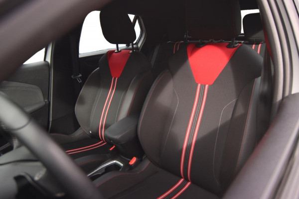 Opel CORSA GS Line 1.2 Turbo 131PK Aut. Sportstoelen 360° ACC PDC LM Apple Carplay & Android auto