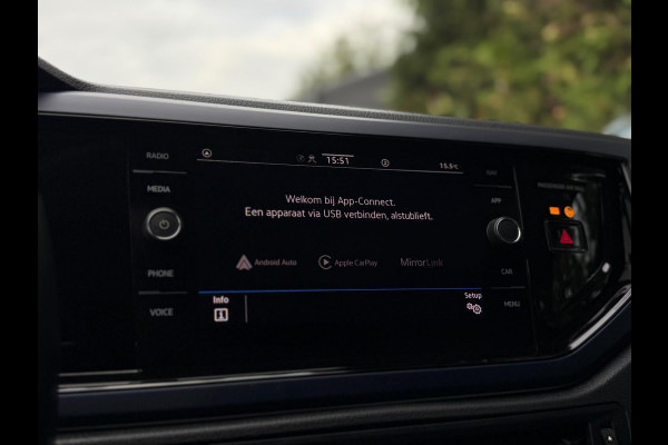 Volkswagen Polo 1.0 TSI United CarPlay Camera Volkswagen Polo 1.0 TSI United CarPlay Camera