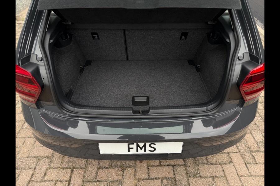 Volkswagen Polo 1.0 TSI United CarPlay Camera Volkswagen Polo 1.0 TSI United CarPlay Camera