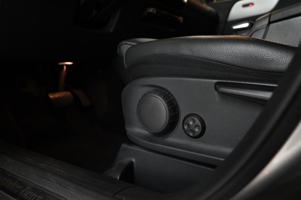 Mercedes-Benz B-Klasse 180 Business Solution Plus - Stoelverwarming - Achteruitrijcamera - LED Koplampen - El. Kofferklep -