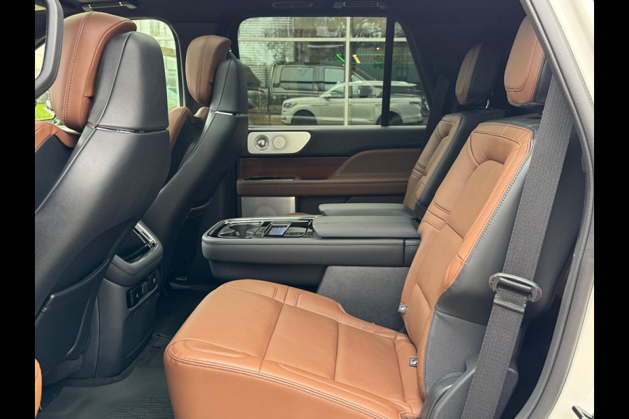 Lincoln Navigator 3.5 V6 EcoBoost Black Label Lincoln Navigator 3.5 V6 EcoBoost Black Label